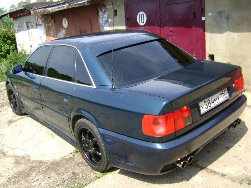 Ауди 100 с4