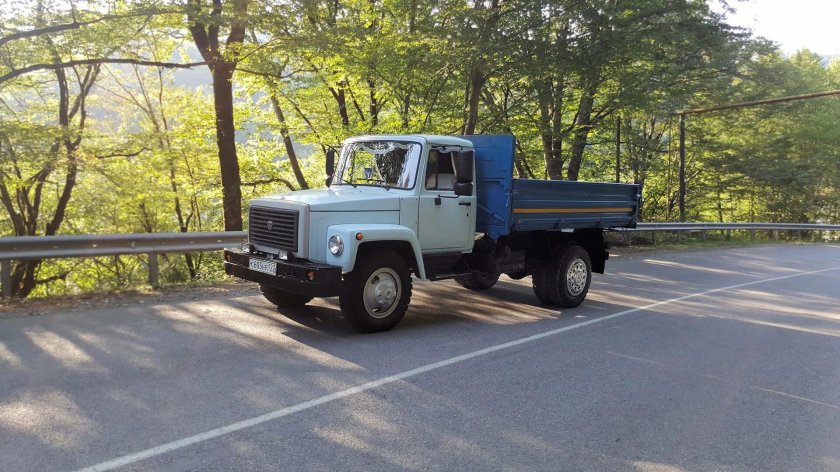 ГАЗ САЗ 3307