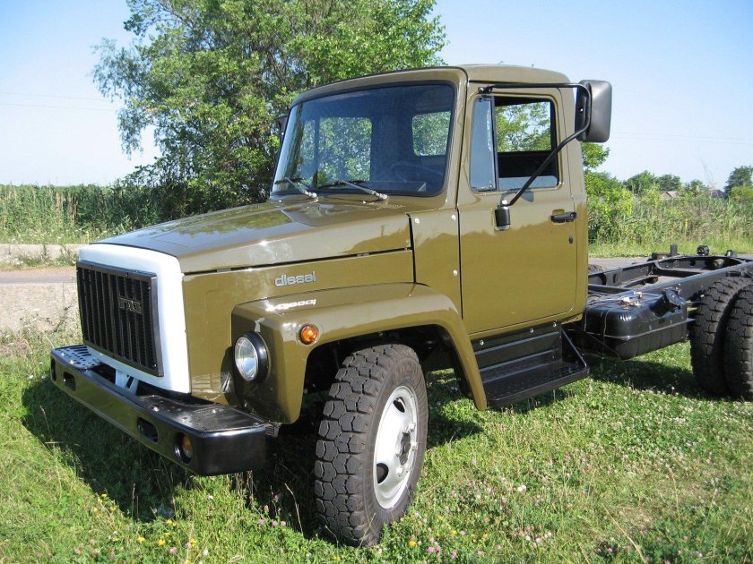 ГАЗ-3307 грузовой бортовой
