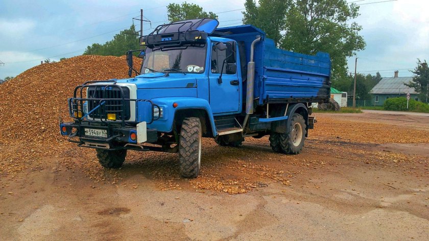 ГАЗ-3307 самосвал