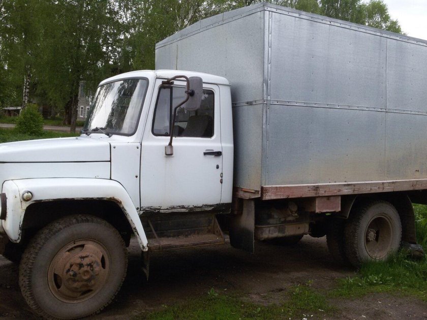 ГАЗ 3307 фургон