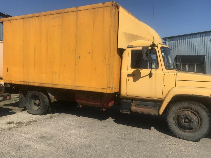 ГАЗ 3307 фургон