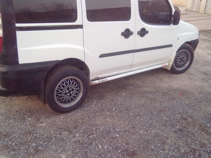 Fiat Doblo r17