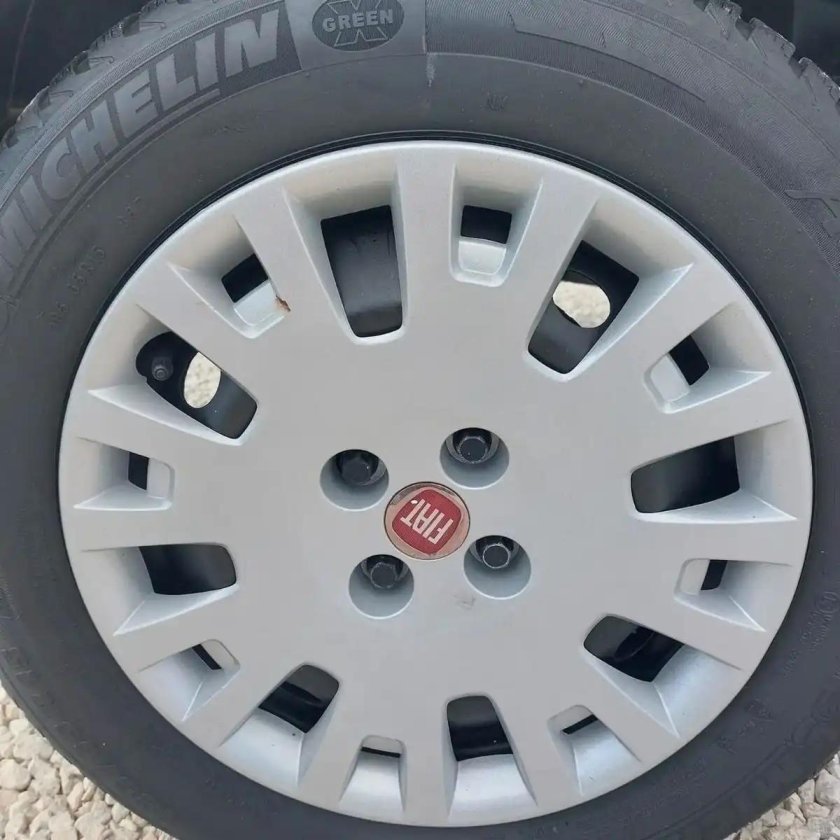 Колпак р15 фиат добло