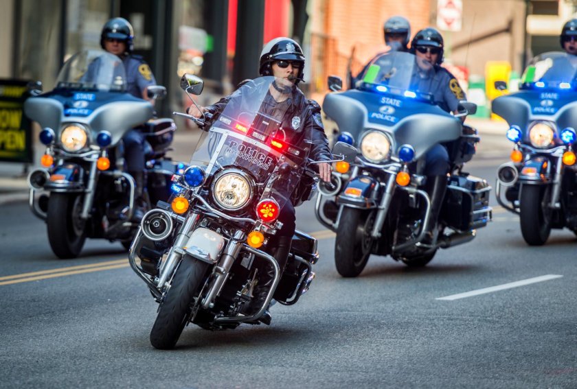 Мотоцикл полицейский Харлей