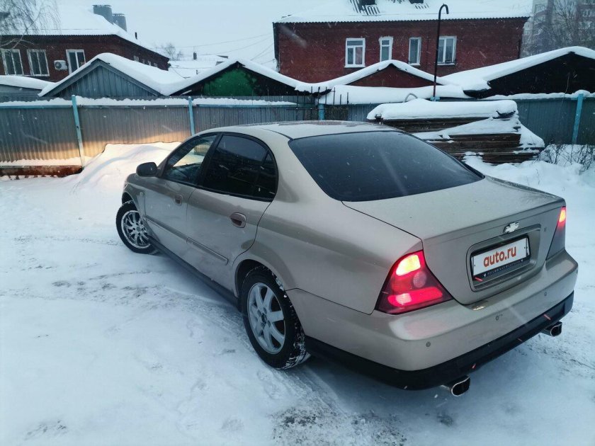 Шевроле Эванда 2005