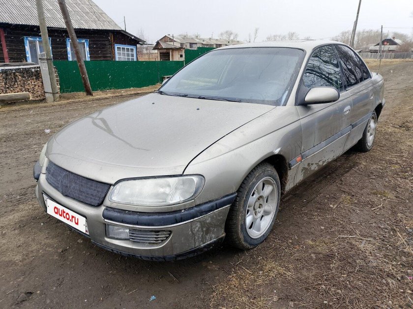 Opel omega 1998