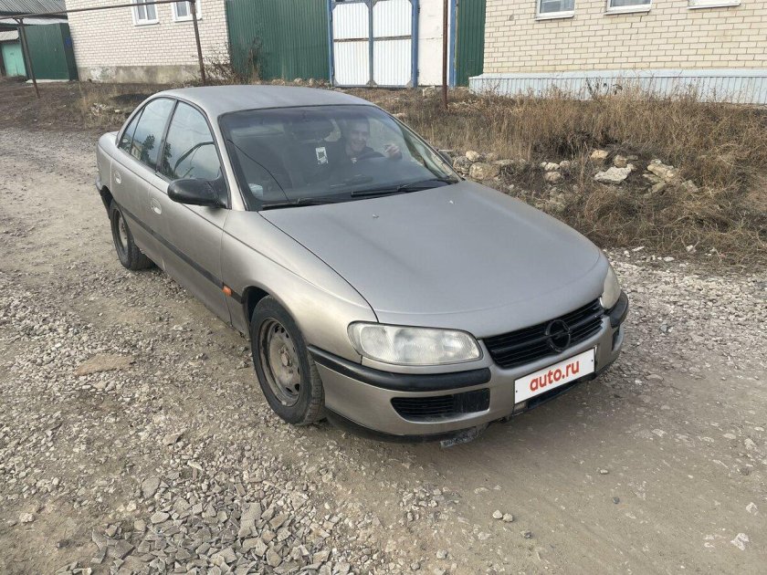Opel omega 1996