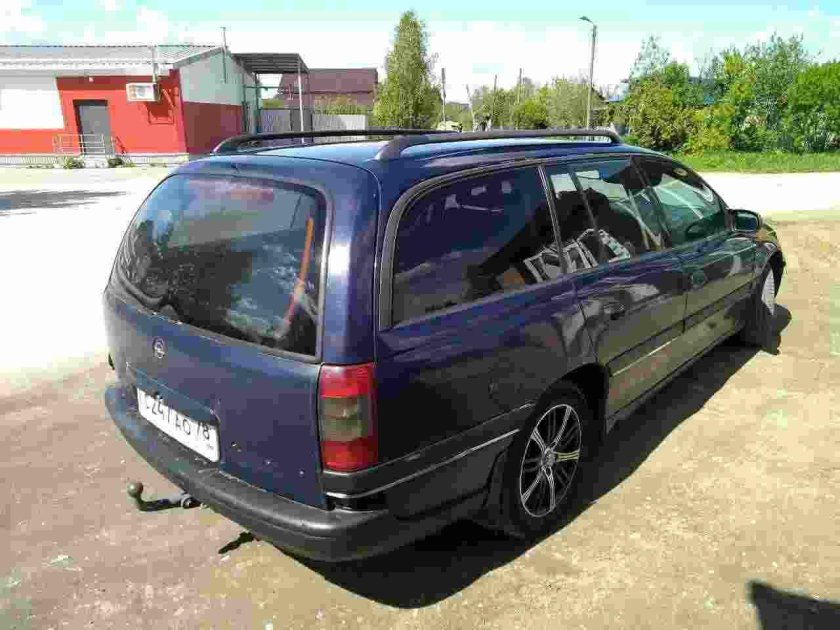 Опель Омега 1995 универсал