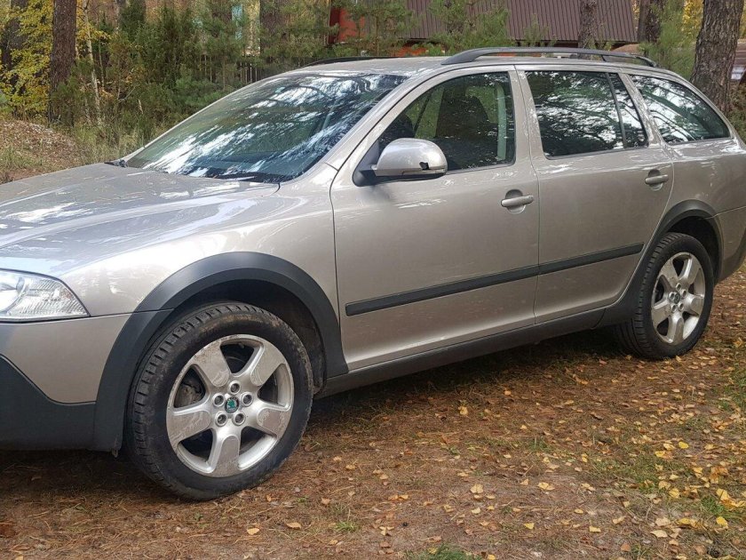 Skoda octavia scout a5