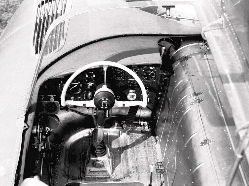 Автомобиль ГАЗ-16а