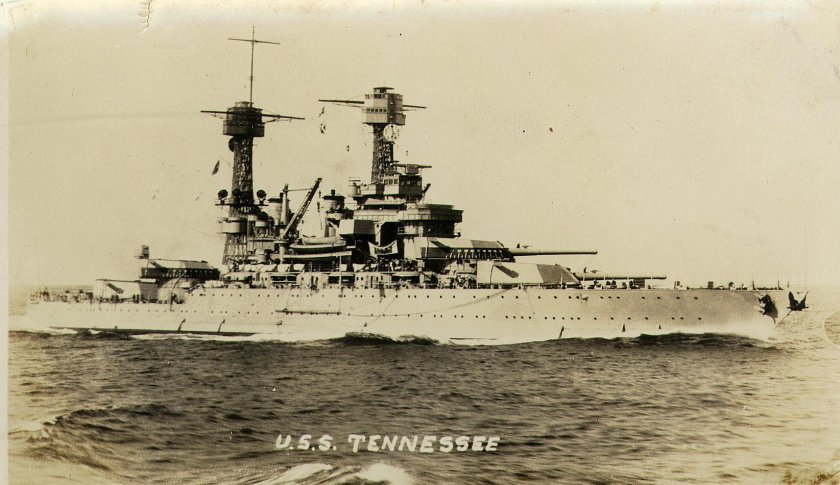 Американский линкор USS Tennessee