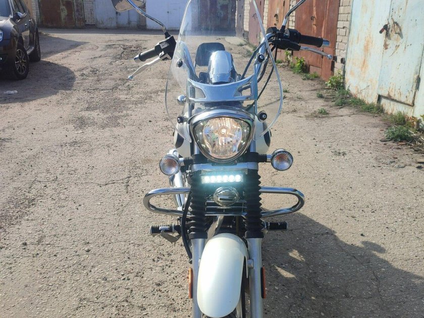 Bajaj avenger 220 cruise