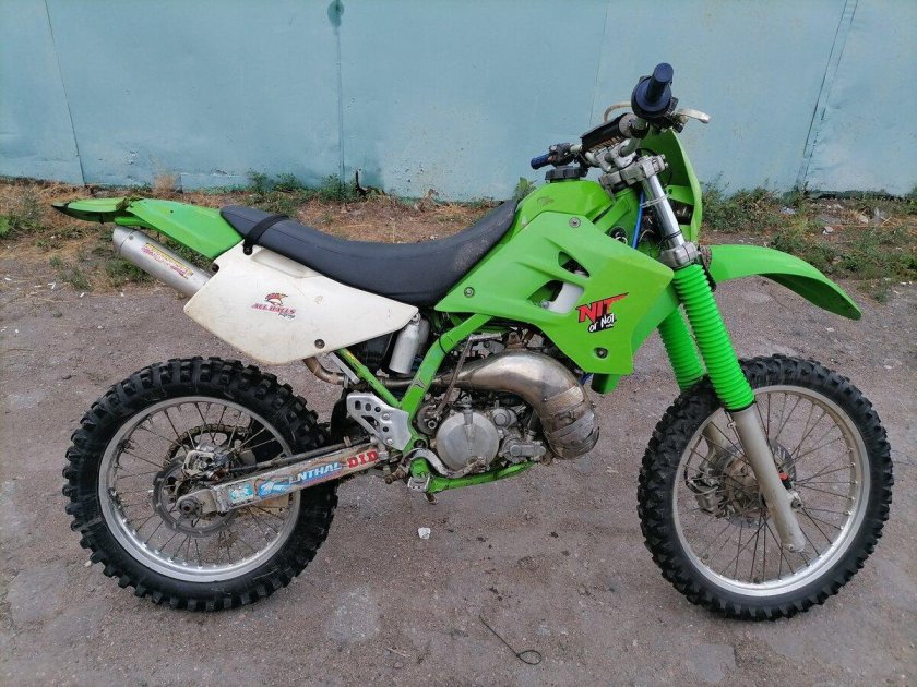 Kawasaki KDX 220 SR