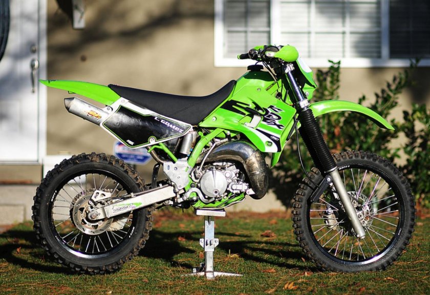 Кавасаки КДХ 220