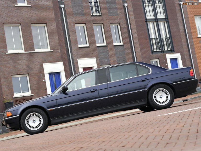 BMW e38 long l7