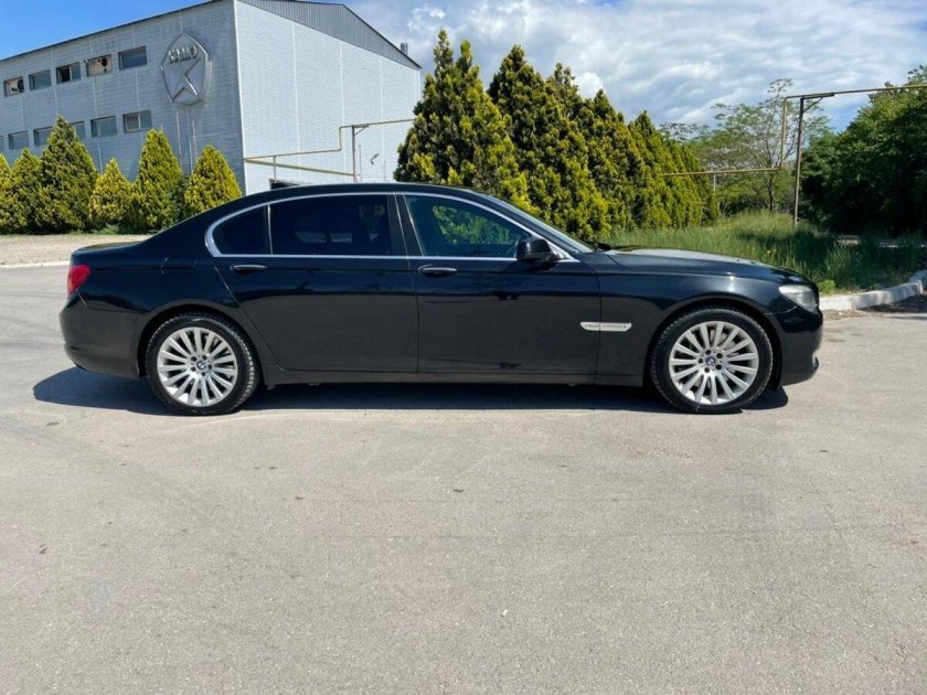 Бмв 740 li xdrive
