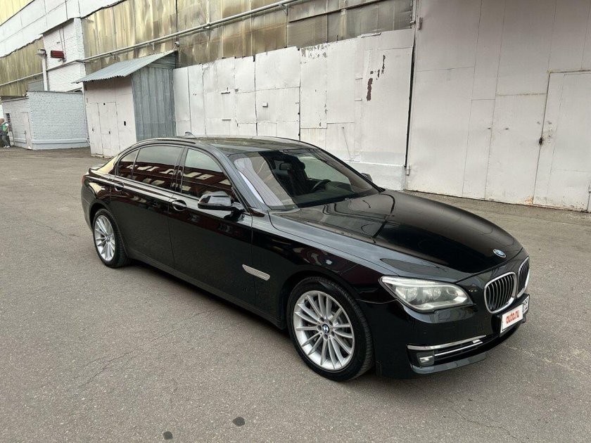 Бмв 7 серии 2012