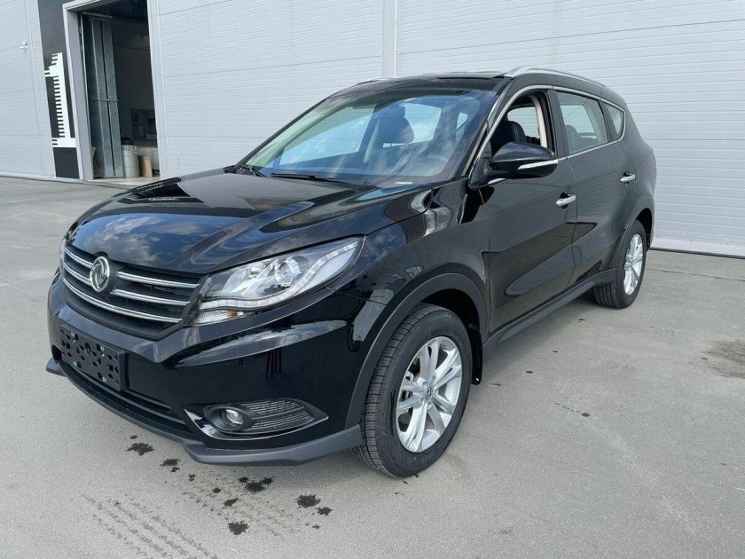 Dongfeng 580 черный