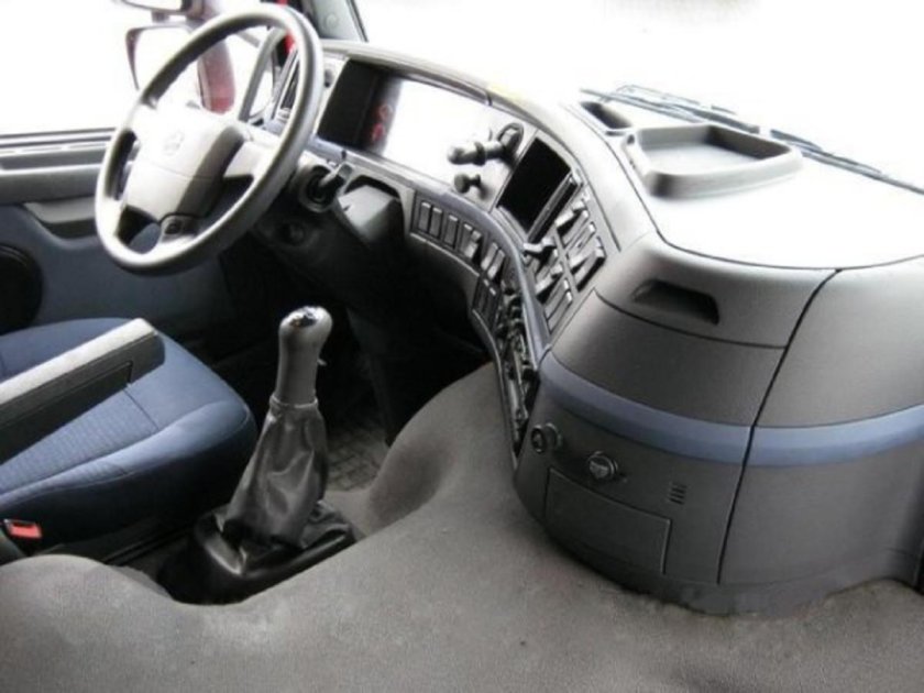 Вольво ФМ 2007 салон