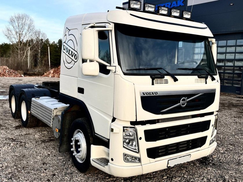 Седельный тягач вольво