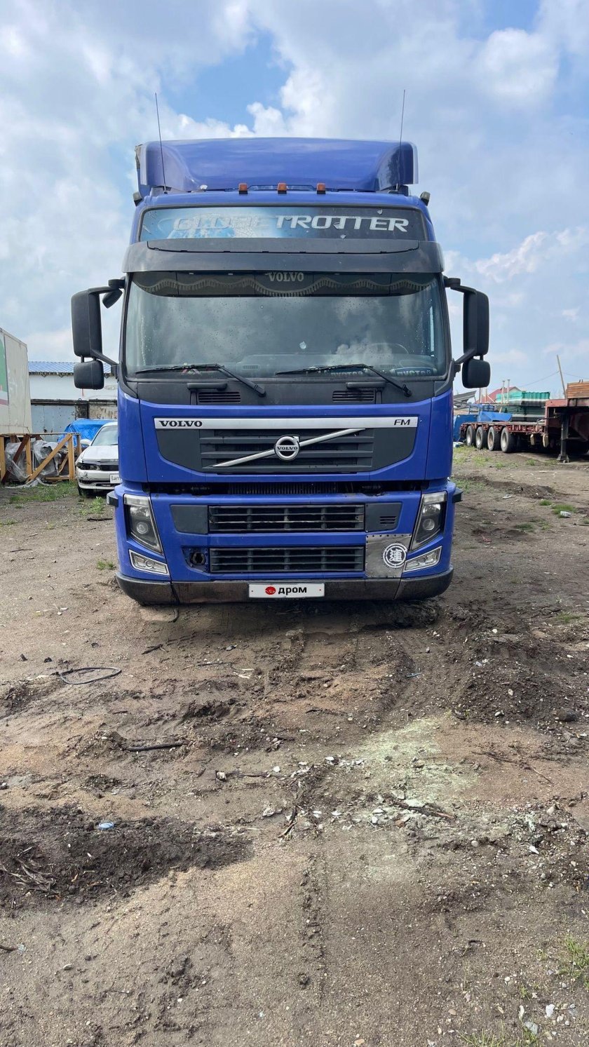 Вольво седельный тягач