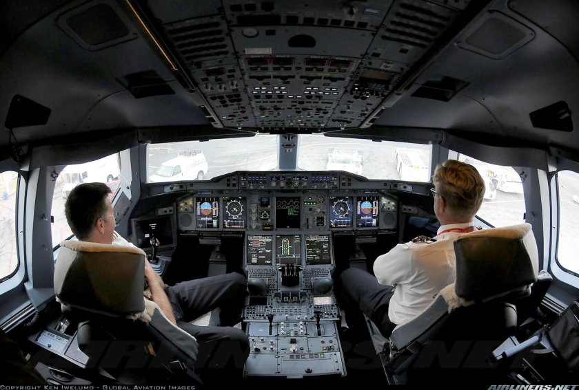 Кабина пилотов Аэробус 380