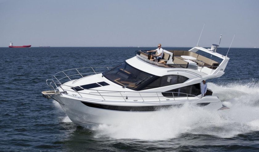 Galeon 420 Fly