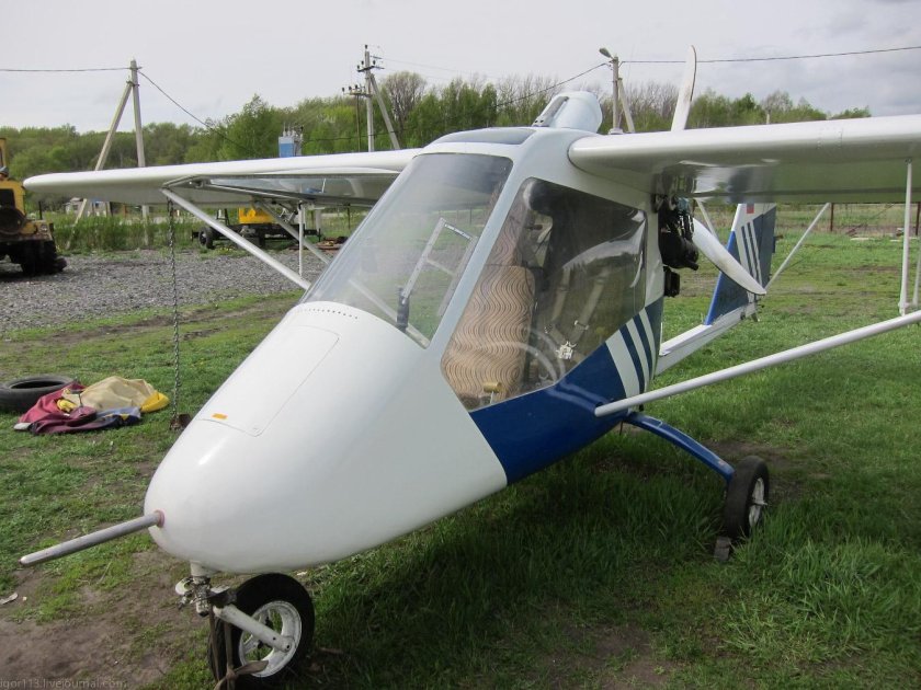 Самолет Бекас х-32