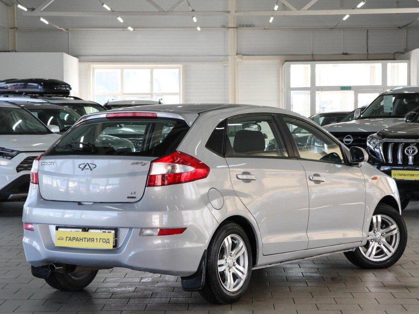Chery very 2012 год
