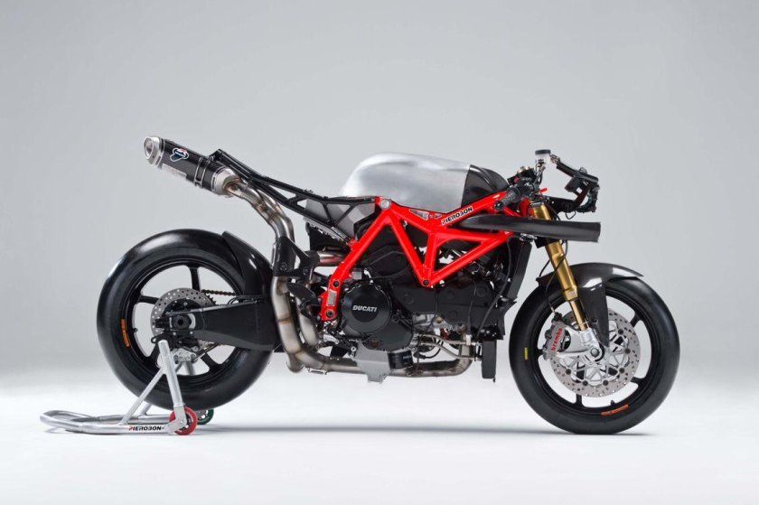Ducati r 848