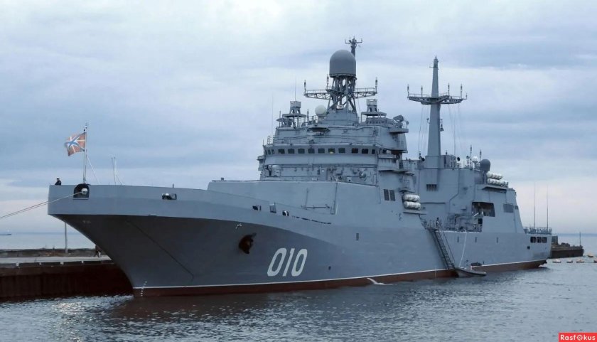 Иван грен большой десантный корабль