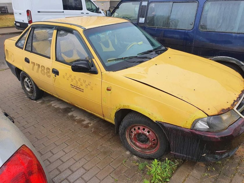 Автомобиля daewoo nexia