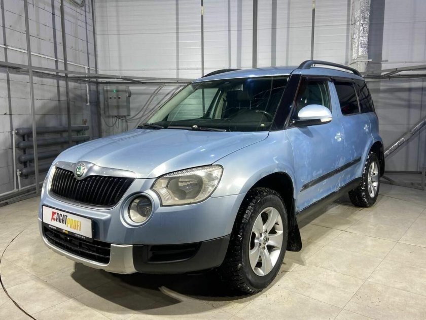 Шкода йети i 1.2 амт (105 л.с.) серебристый с пробегом