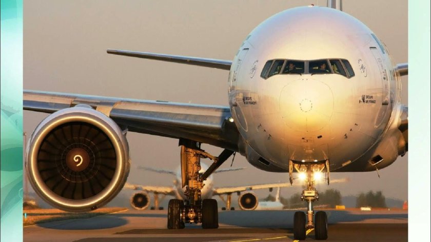 Самолет Боинг 777