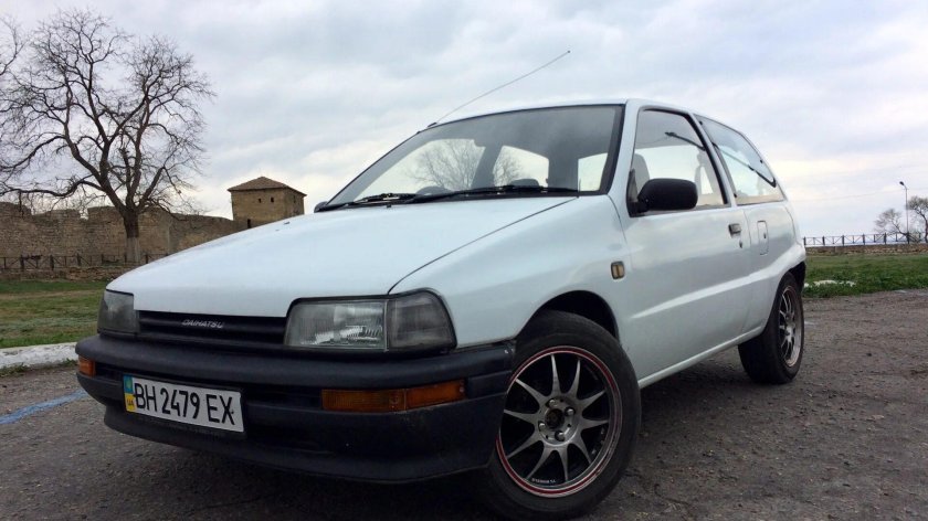 Daihatsu Charade g20