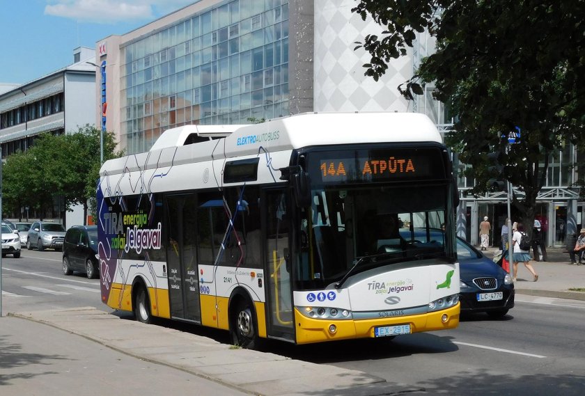 Трамвай фото