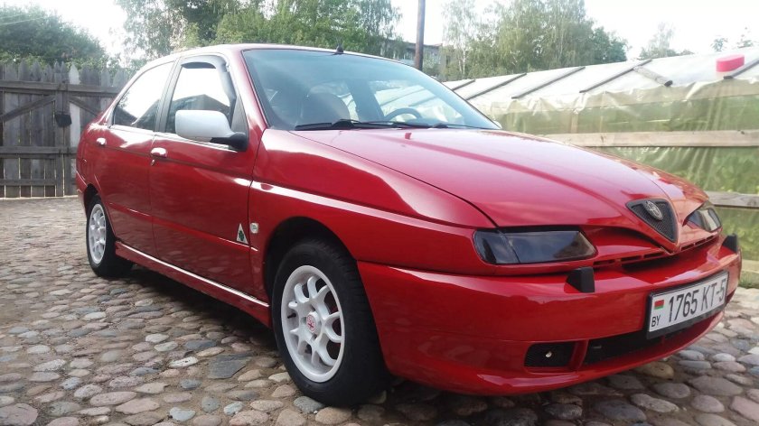 Alfa Romeo 146
