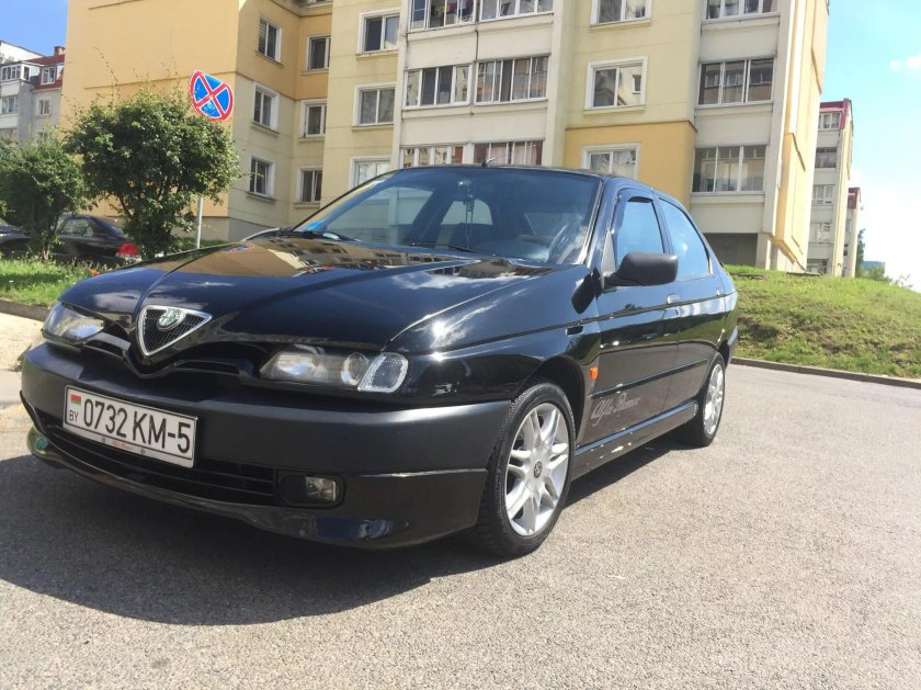 Alfa Romeo 146