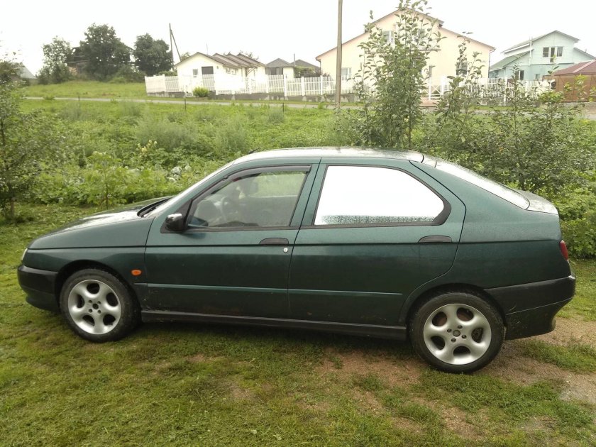 Alfa Romeo 146