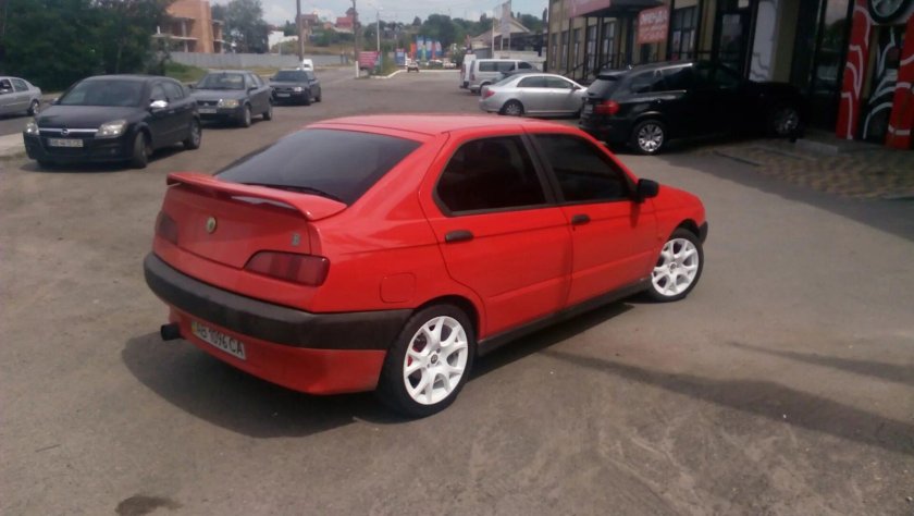 Alfa Romeo 146