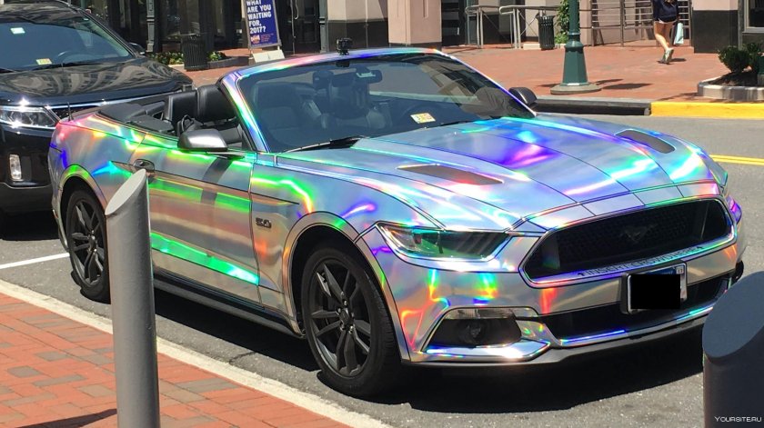 Шевроле Камаро хамелеон