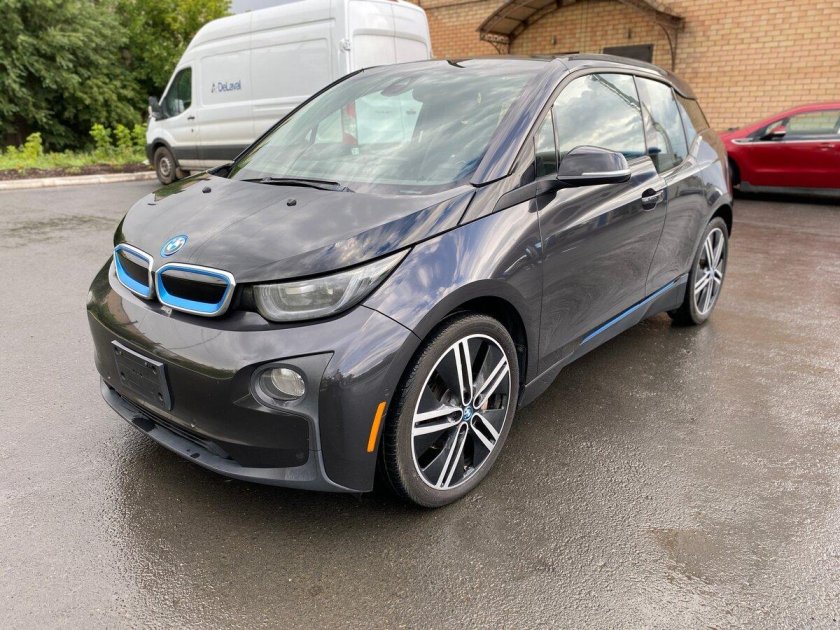 BMW гибрид i3