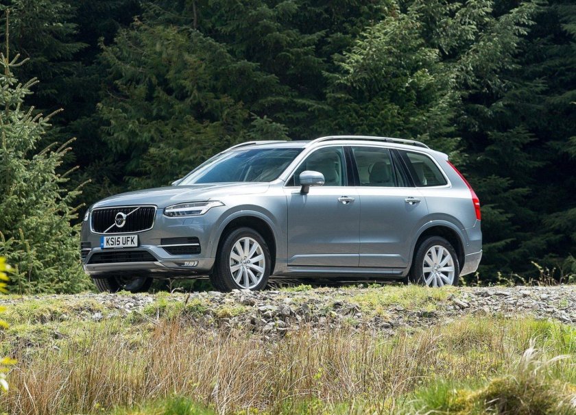 Volvo xc90 Momentum