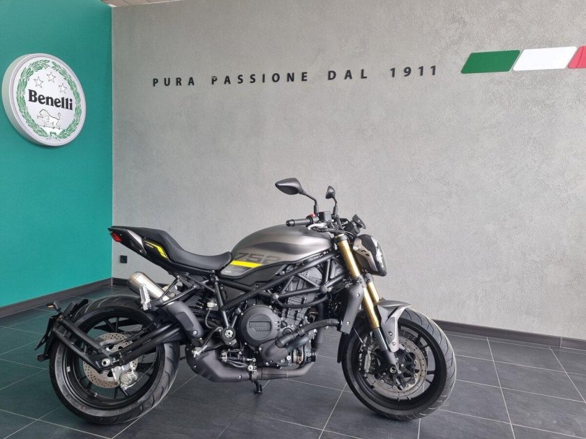 Benelli leoncino 800