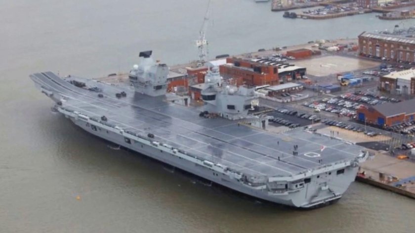 Квин Элизабет авианосец