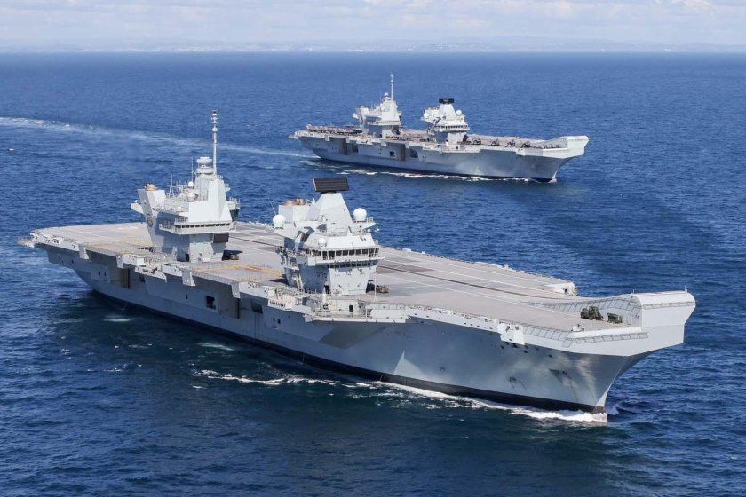 HMS Queen Elizabeth авианосец