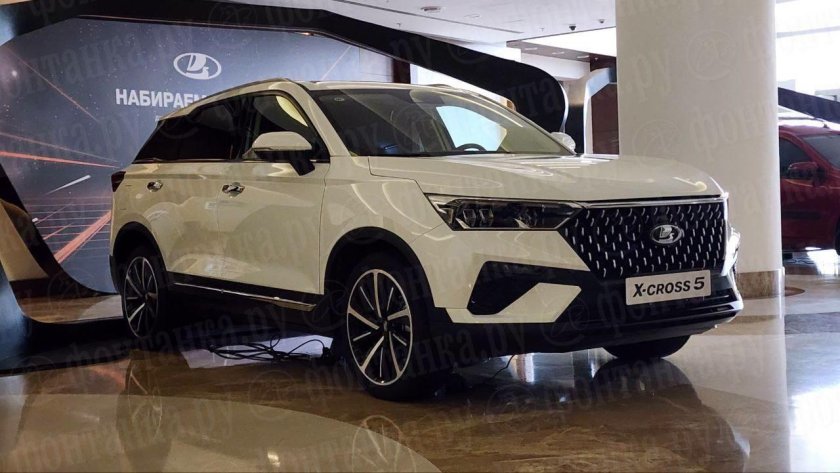 Новая Лада x Cross 5
