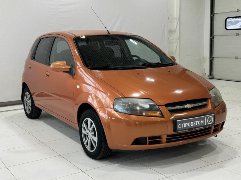 Chevrolet aveo хэтчбек оранжевый 2007