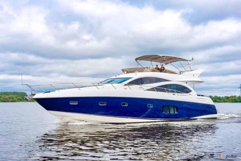 Моторная яхта